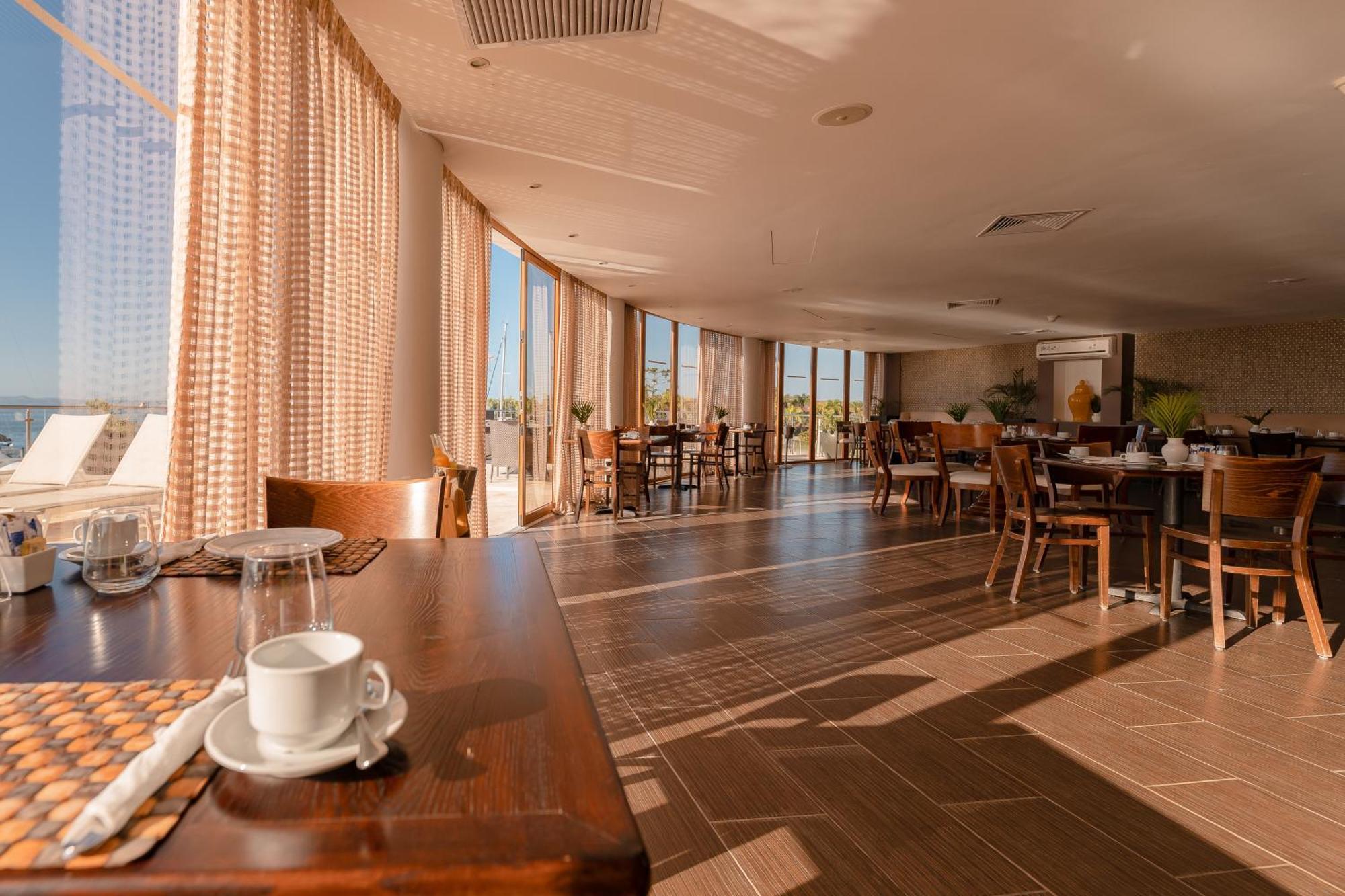 The Bannister Hotel & Yacht Club By Mint Samana Екстер'єр фото