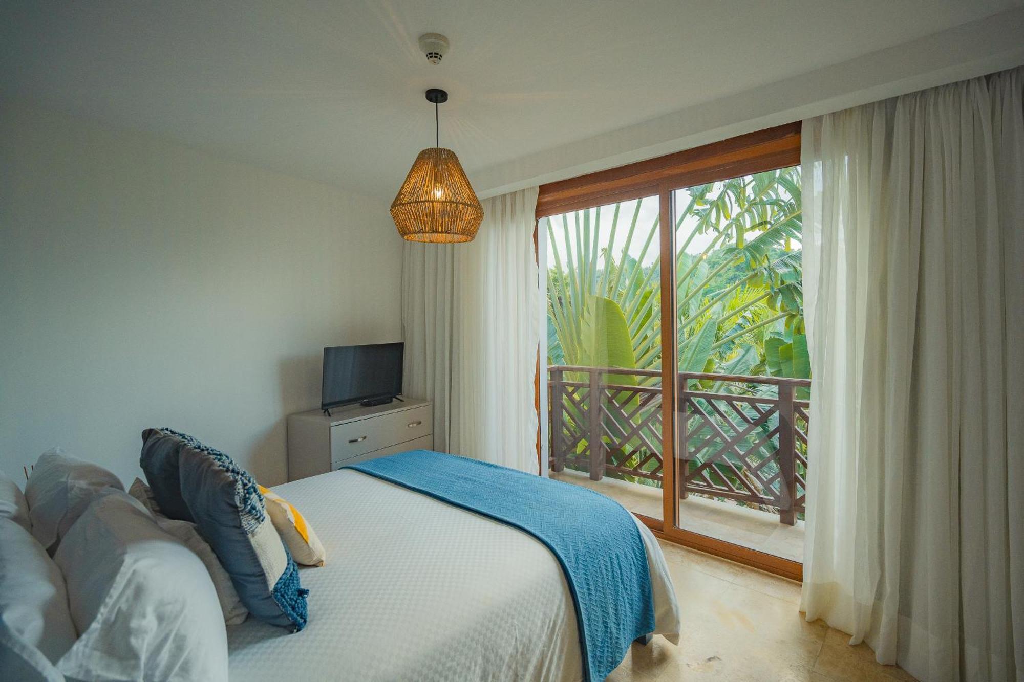 The Bannister Hotel & Yacht Club By Mint Samana Екстер'єр фото